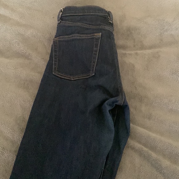 UNIQLO HIGH RISE STRAIGHT Regular Fit JEANS fabric by kaihara, dark wash - Picture 4 of 4
